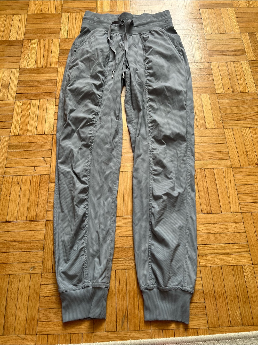 Lululemon dance studio jogger